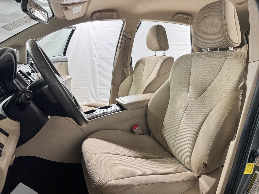 2011 Toyota Venza 4dr Wagon I4 FWD - 23008776 - 8