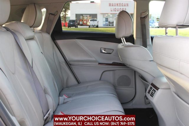 2011 Toyota Venza 4dr Wagon V6 AWD - 22502675 - 16