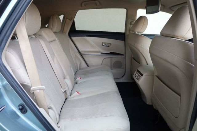 2011 Toyota Venza 4dr Wagon V6 AWD - 23062704 - 21