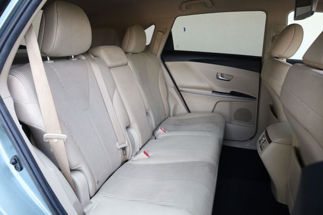 2011 Toyota Venza 4dr Wagon V6 AWD - 23062704 - 22