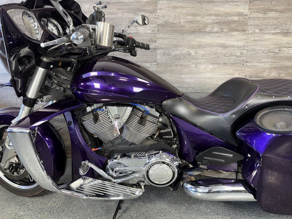 2011 Victory Cross Country SUPER CLEAN! - 23093478 - 11
