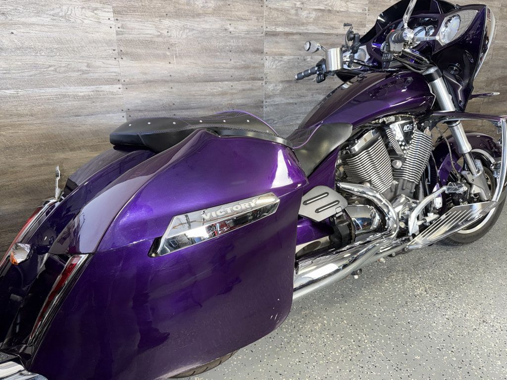 2011 Victory Cross Country SUPER CLEAN! - 23093478 - 2