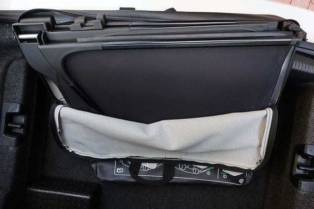 2011 Volkswagen Eos 2dr Convertible DSG Komfort SULEV - 22934930 - 56
