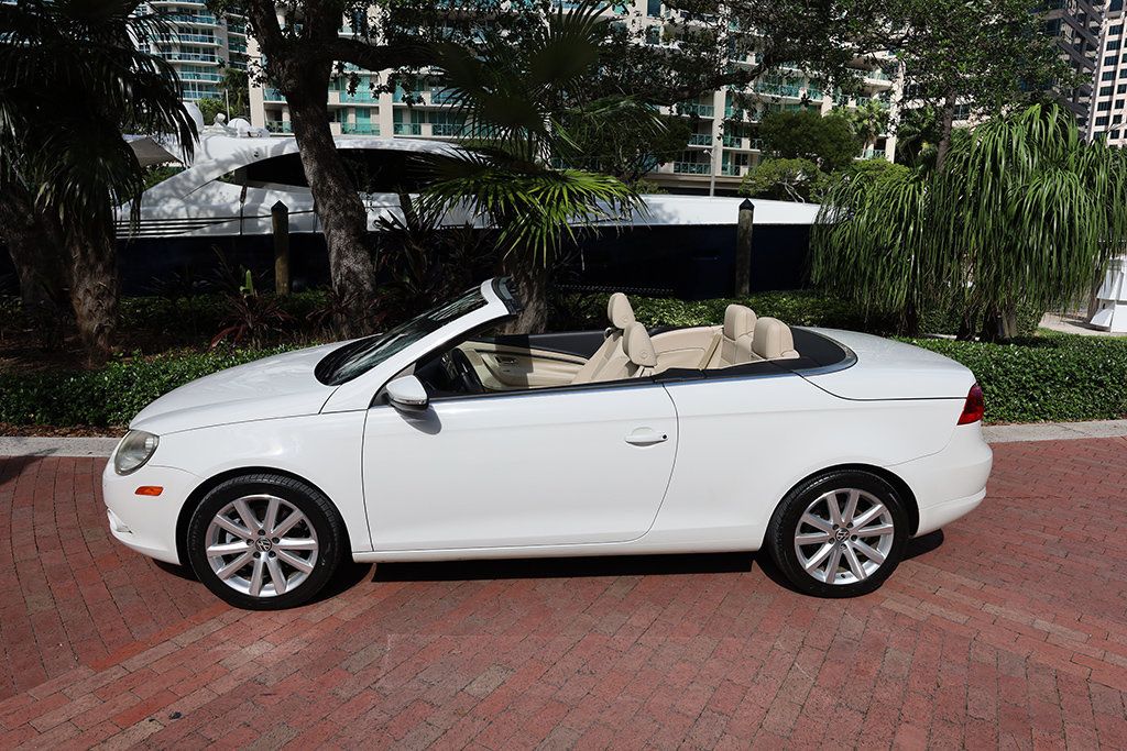 2011 Volkswagen Eos 2dr Convertible DSG Komfort SULEV - 22934930 - 71