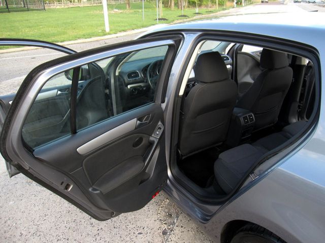 2011 Volkswagen Golf 4dr Hatchback DSG TDI - 23016560 - 26