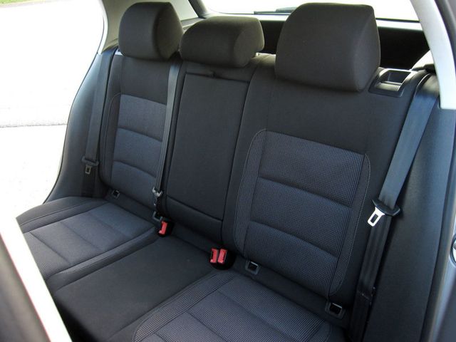 2011 Volkswagen Golf 4dr Hatchback DSG TDI - 23016560 - 28