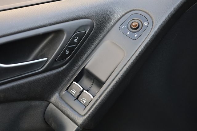 2011 Volkswagen Golf GTI Autobahn - 22879794 - 24