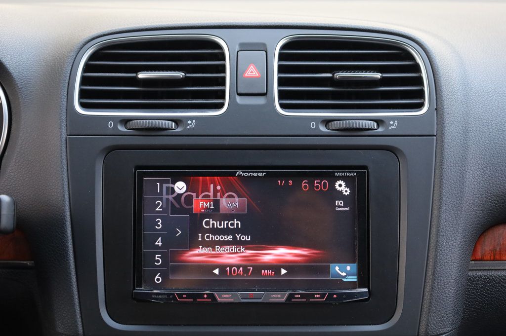 2011 Volkswagen Golf GTI Autobahn photo 26