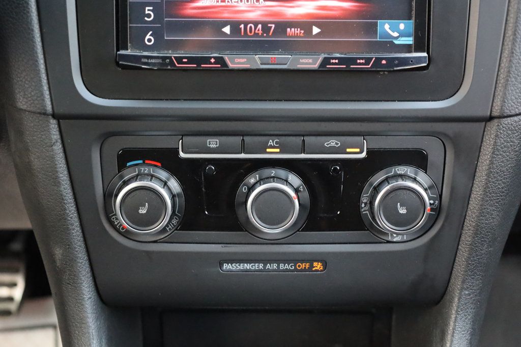 2011 Volkswagen Golf GTI Autobahn photo 27