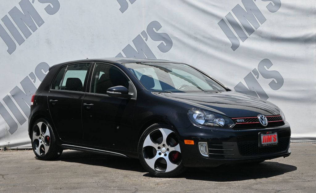 2011 Volkswagen Golf GTI photo 3