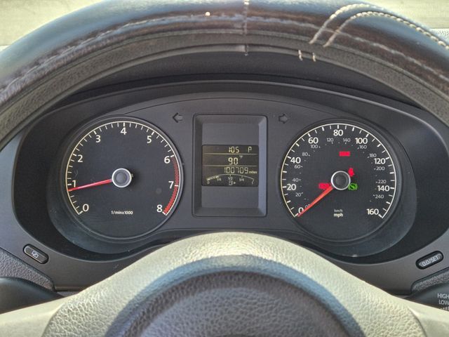 2011 Volkswagen Jetta Sedan 4DR AUTO BASE - 22950654 - 16