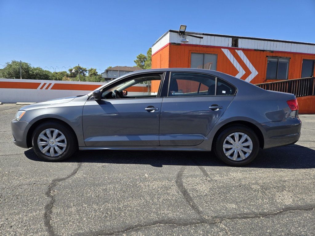 2011 Volkswagen Jetta Sedan 4DR AUTO BASE - 22950654 - 1