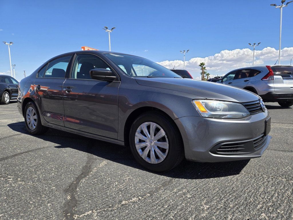 2011 Volkswagen Jetta Sedan 4DR AUTO BASE - 22950654 - 3