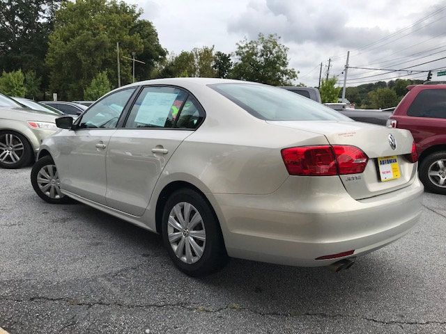 2011 Volkswagen Jetta Sedan 4dr Automatic - 18146937 - 4