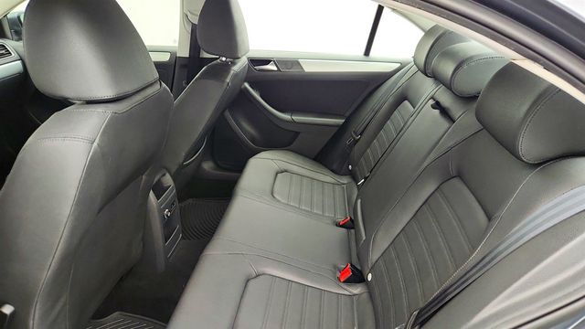 2011 Volkswagen Jetta Sedan 4dr Automatic SEL w/Sunroof PZEV - 23010978 - 21