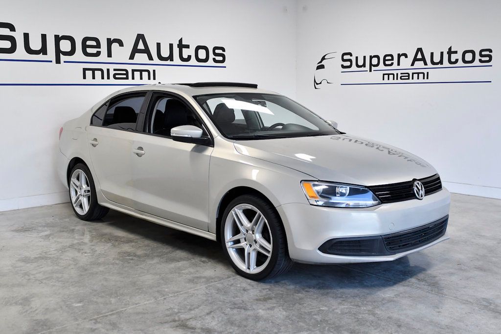 2011 Volkswagen Jetta Sedan 4dr Automatic SE PZEV - 22379209 - 2