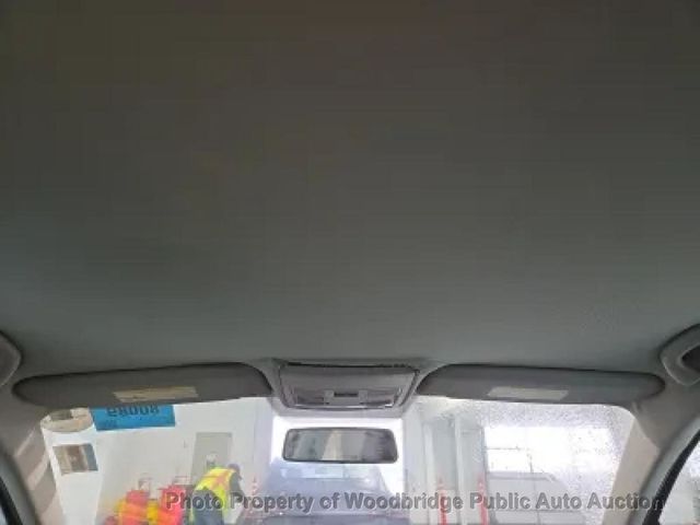 2011 Volkswagen Jetta Sedan SE - 23001223 - 9