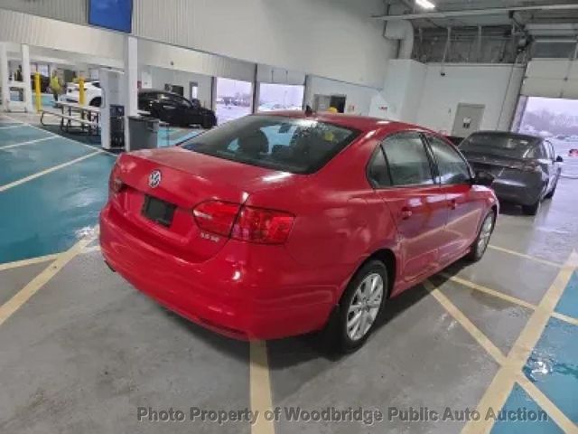 2011 Volkswagen Jetta Sedan SE - 23001223 - 5