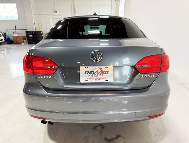 2011 Volkswagen Jetta Sedan SEL - 22909355 - 5