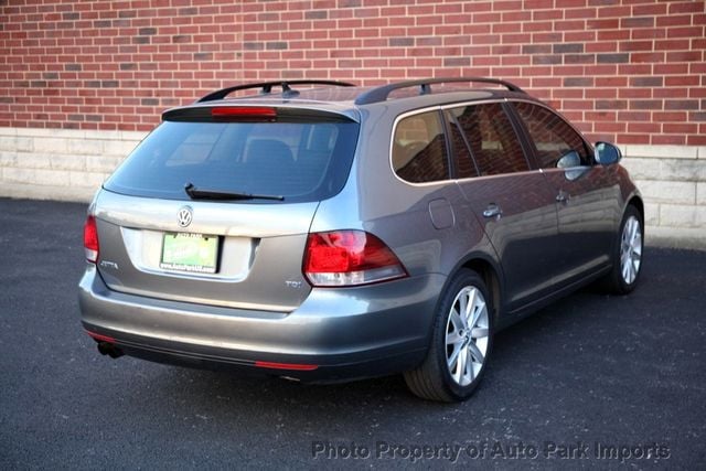 2011 Volkswagen Jetta SportWagen 4dr DSG TDI - 22985166 - 17