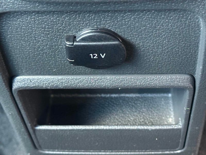 2011 Volkswagen Tiguan 4WD 4dr SEL 4Motion - 22910488 - 23