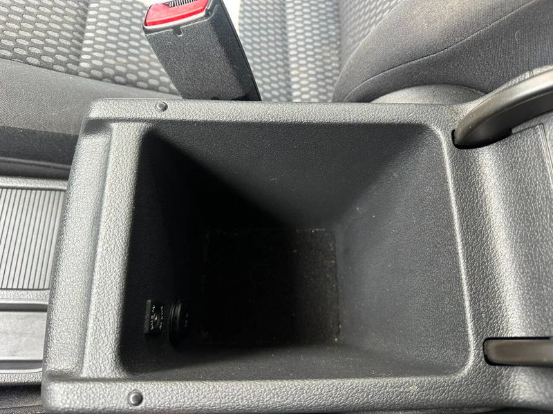 2011 Volkswagen Tiguan 4WD 4dr SEL 4Motion - 22910488 - 40