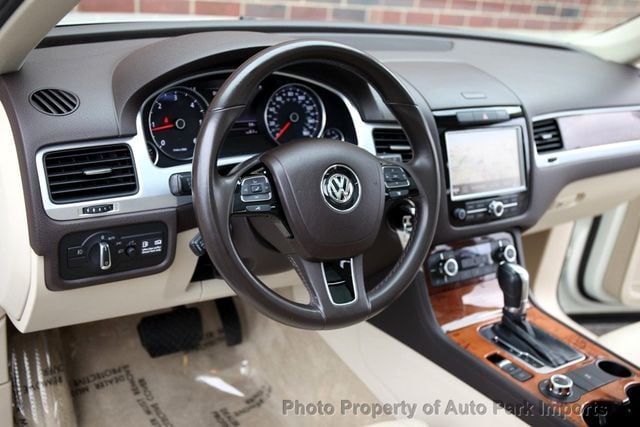 2011 Volkswagen Touareg 4dr TDI Sport - 22644902 - 23