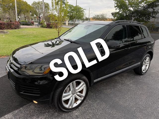 2011 Volkswagen Touareg TDI Exec AWD Turbodiesel - 22976710 - 0