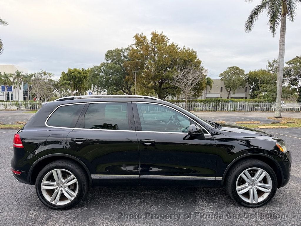 2011 Volkswagen Touareg TDI Exec AWD Turbodiesel - 22976710 - 13