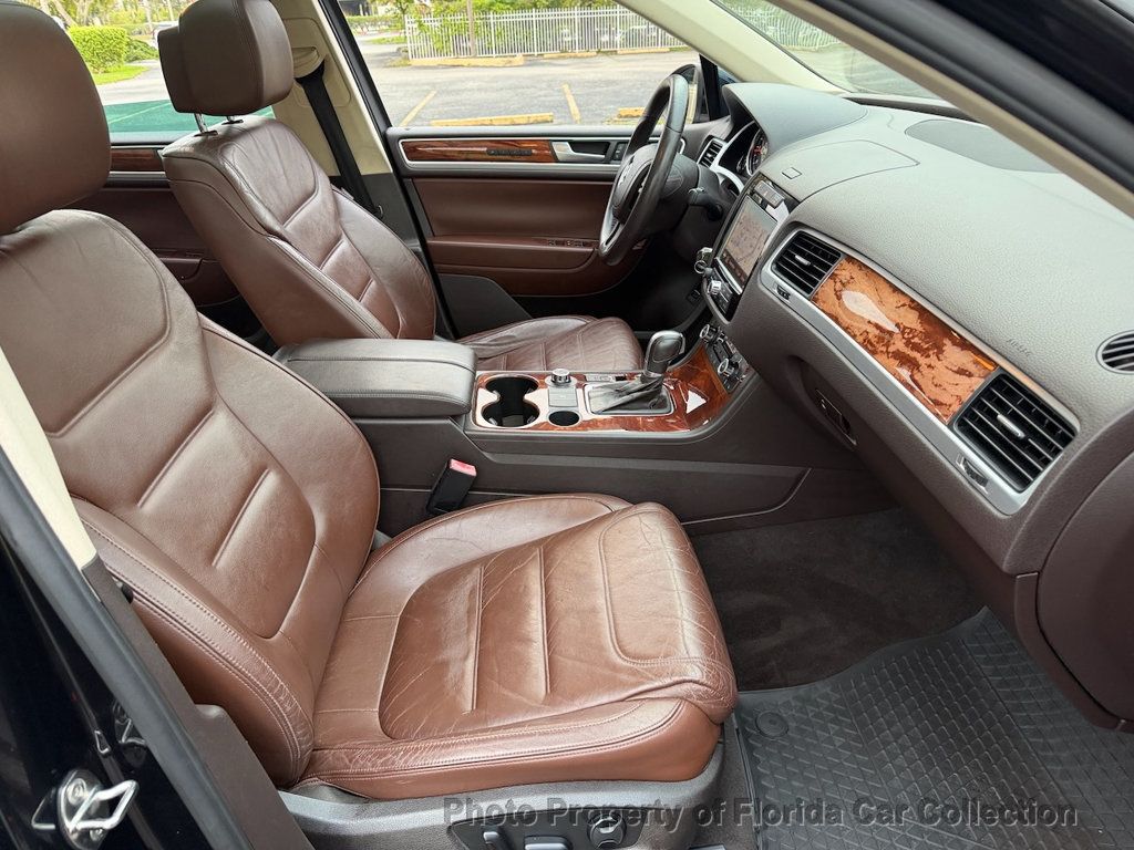 2011 Volkswagen Touareg TDI Exec AWD Turbodiesel - 22976710 - 7