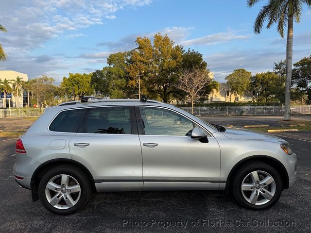 2011 Volkswagen Touareg TDI Lux Turbodiesel 4WD - 22974907 - 13