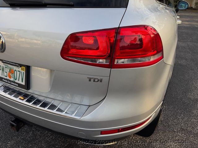 2011 Volkswagen Touareg TDI Lux Turbodiesel 4WD - 22974907 - 21
