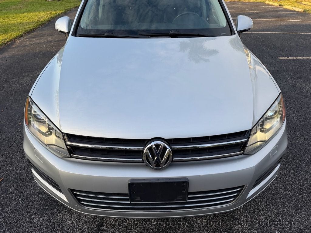 2011 Volkswagen Touareg TDI Lux Turbodiesel 4WD - 22974907 - 26
