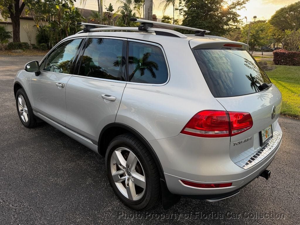 2011 Volkswagen Touareg TDI Lux Turbodiesel 4WD - 22974907 - 2