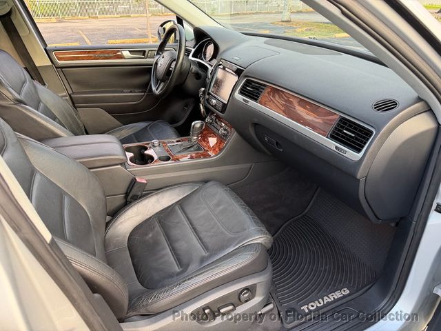 2011 Volkswagen Touareg TDI Lux Turbodiesel 4WD - 22974907 - 35