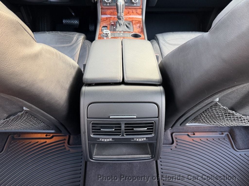 2011 Volkswagen Touareg TDI Lux Turbodiesel 4WD - 22974907 - 45