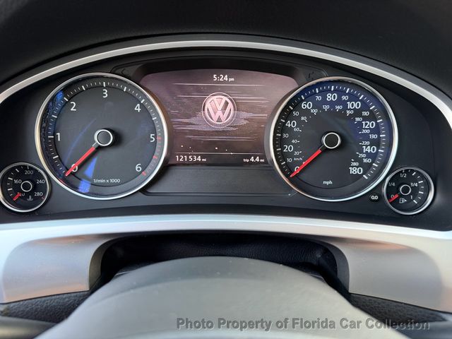 2011 Volkswagen Touareg TDI Lux Turbodiesel 4WD - 22974907 - 53