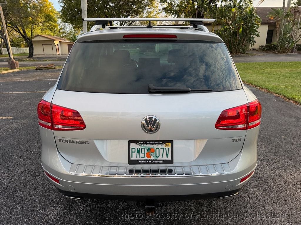 2011 Volkswagen Touareg TDI Lux Turbodiesel 4WD - 22974907 - 5