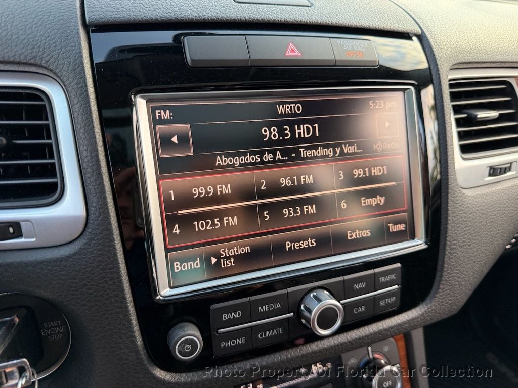 2011 Volkswagen Touareg TDI Lux Turbodiesel 4WD - 22974907 - 60