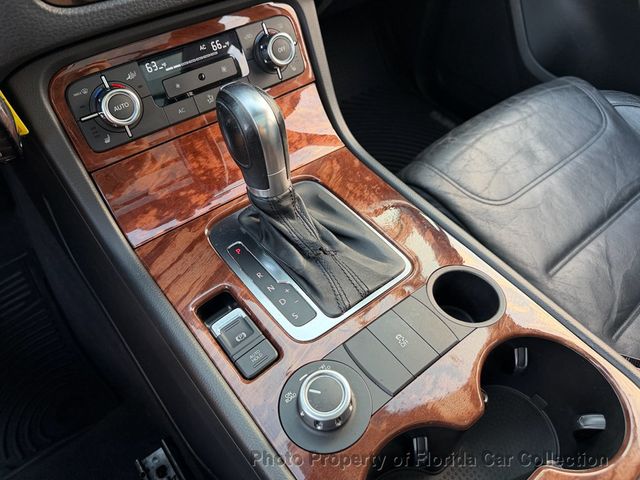 2011 Volkswagen Touareg TDI Lux Turbodiesel 4WD - 22974907 - 63