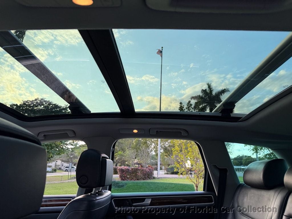 2011 Volkswagen Touareg TDI Lux Turbodiesel 4WD - 22974907 - 69