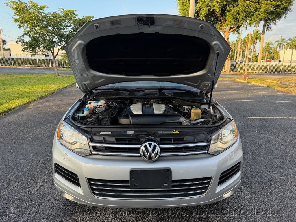 2011 Volkswagen Touareg TDI Lux Turbodiesel 4WD - 22974907 - 82