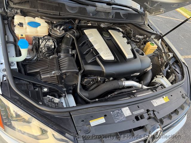 2011 Volkswagen Touareg TDI Lux Turbodiesel 4WD - 22974907 - 86