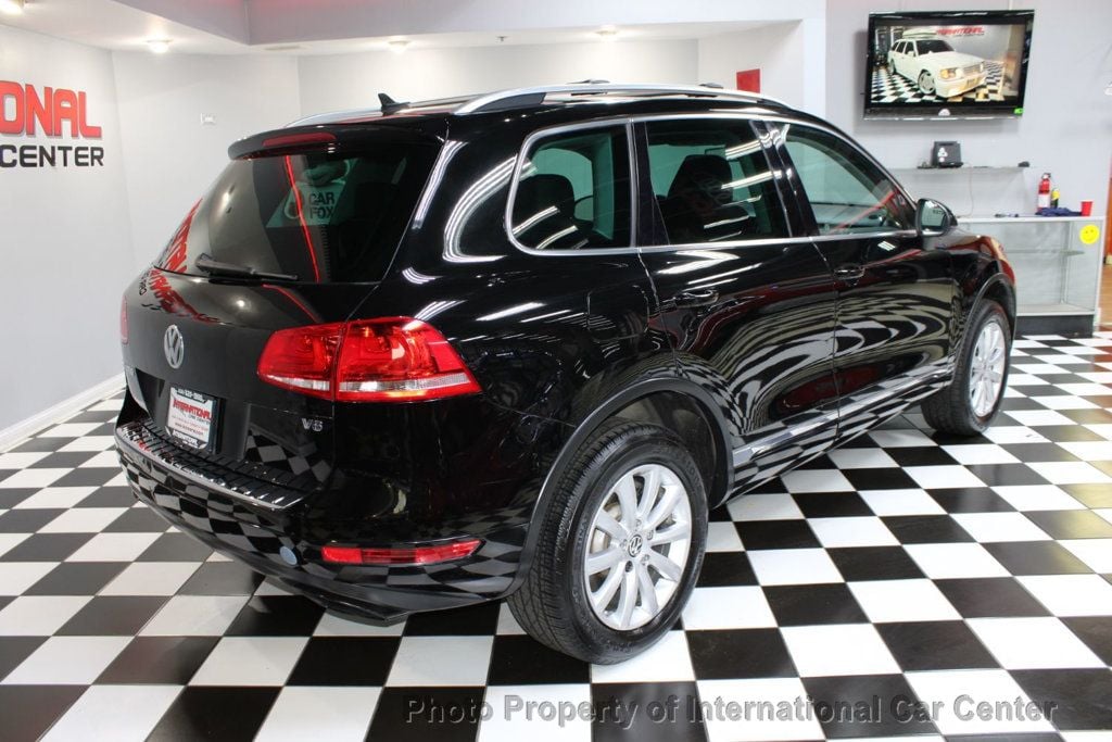 2011 Volkswagen Touareg VR6 - Clean Carfax   - 22642945 - 3