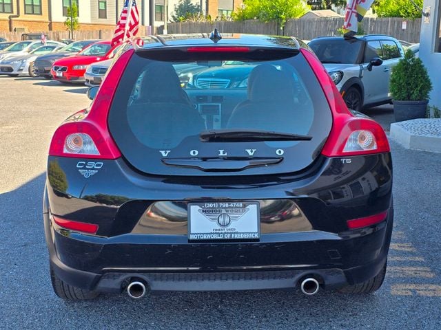 2011 Volvo C30 T5 M's photo