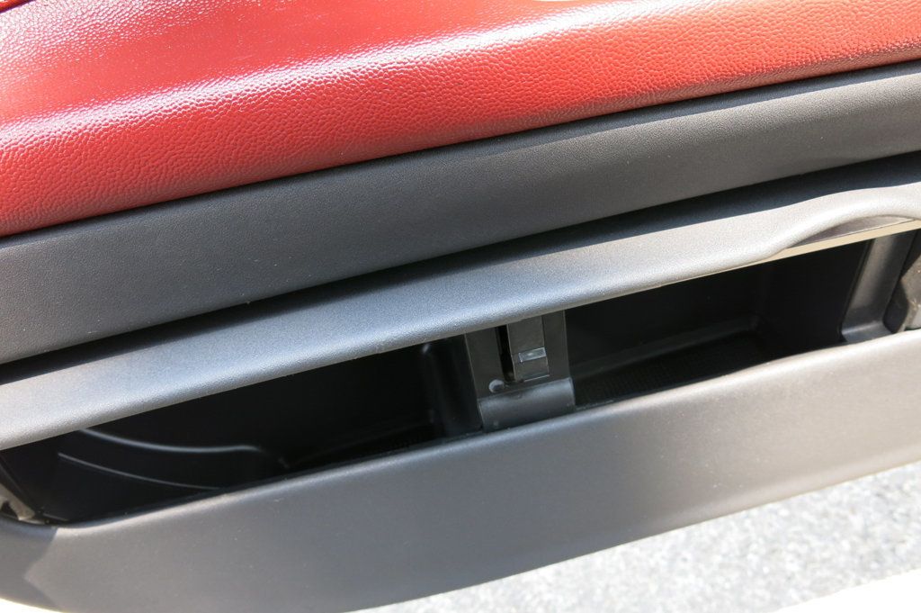 2011 Volvo C70 2dr Convertible Automatic - 22865931 - 52