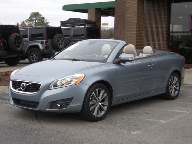 2011 Volvo C70 T5 photo 6