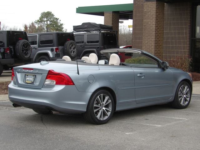 2011 Volvo C70 T5 photo 9