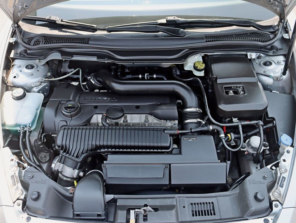 2011 Volvo C70 2dr Hardtop Convertible Automatic - 22863637 - 25