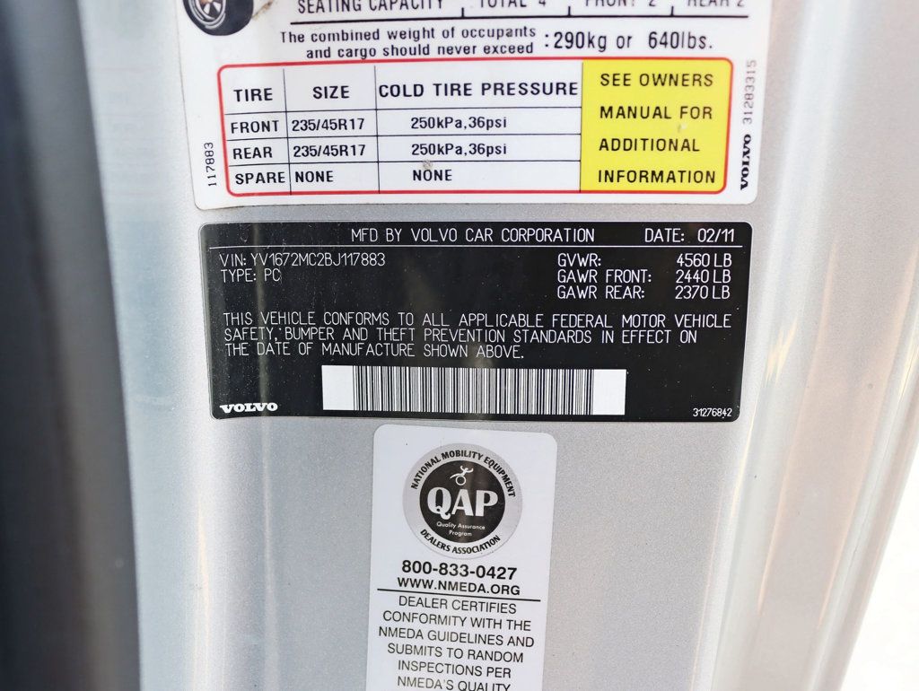 2011 Volvo C70 2dr Hardtop Convertible Automatic - 22863637 - 26